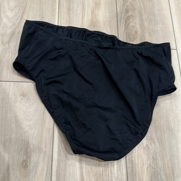 VGUC One Piece High Waisted Swim Bottoms Plus Size 1x Black - Picture 5 of 6